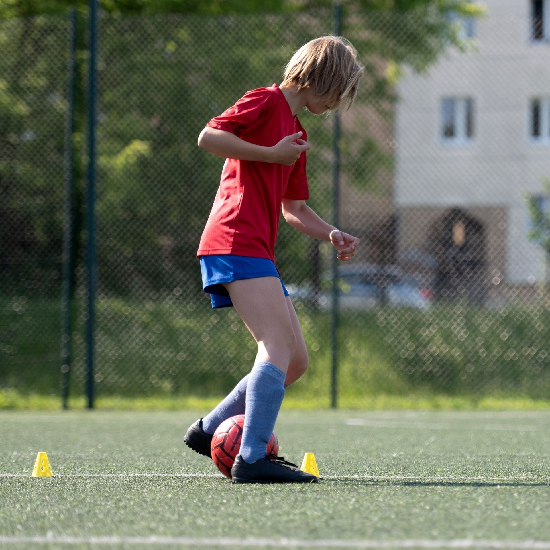 Football Training Goals: How to Track Progress and Stay Motivated